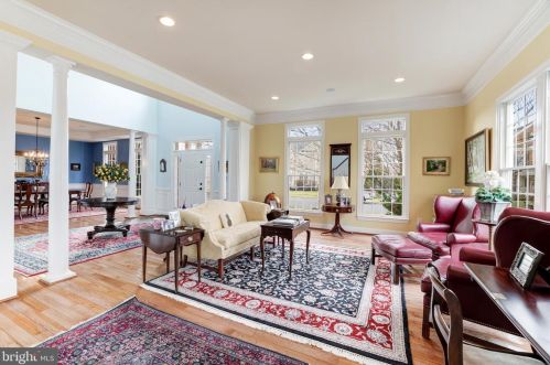 19058 Boyer Fields Pl, Leesburg VA 20176-1643 exterior