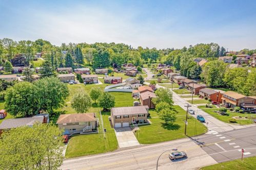 5000 Homeville Rd, Pittsburgh, PA 15122-2935