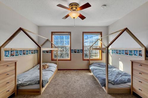 1905 Grizzly Ln, Sartell MN  56377-2070 exterior