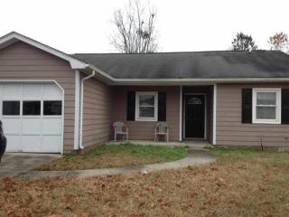 3008 Foxhorn Rd, Jacksonville, NC 28546-6926