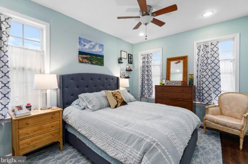 507 Lamont St, Washington DC  20010-2516 exterior