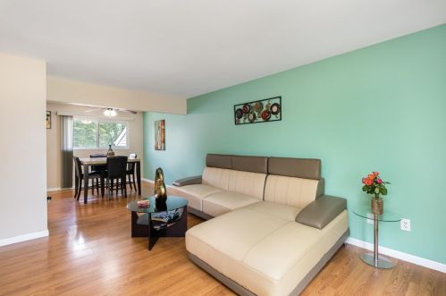 7909 Whitcomb St, Gary IN  46410-4366 exterior