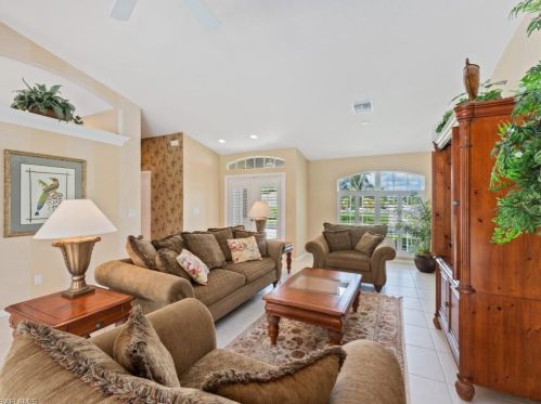1489 Bermuda Rd, Marco Island, FL 34145-4035