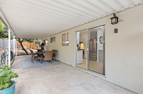 10868 Oakton Way, Rancho Cordova CA  95670-2449 exterior