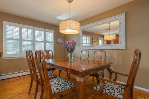 3 Harriman Ct, Garnerville NY  10923-1334 exterior