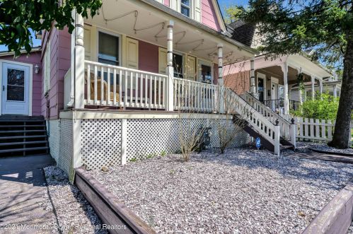 914 Central Ave, Tinton Falls NJ  07712-5735 exterior