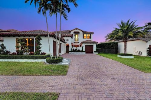 8297 28th St, Hollywood FL  33024-3187 exterior