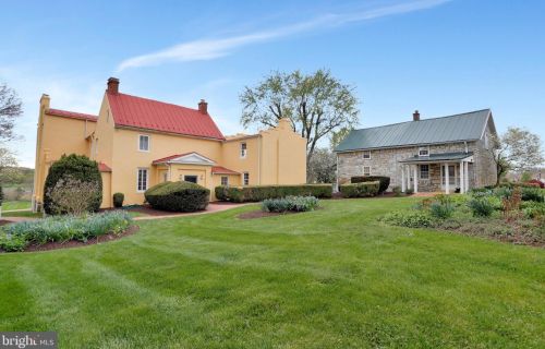 315 Lewis Washington Dr, Charles Town WV  25414-5666 exterior