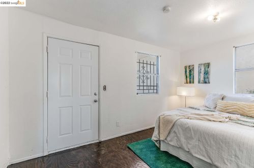 3426 Hannah St, Oakland CA  94608-4024 exterior