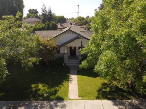 4642 Davis St, Salida CA  95368-9479 exterior