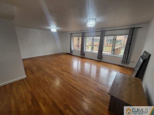 46 Sayre Dr, Princeton NJ  08540-5806 exterior