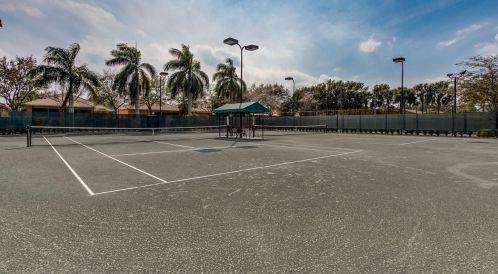 7110 Veneto Dr, Boynton Beach FL  33437-3741 exterior