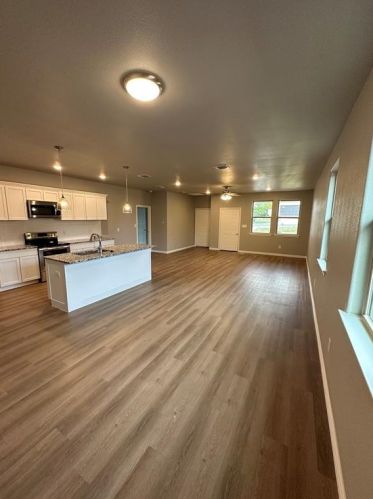 1320 Liberty St, Weatherford TX  76086-1830 exterior