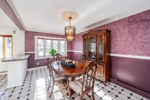 228 Grn Mnr Ter, Windsor Locks CT 06096-2737 exterior