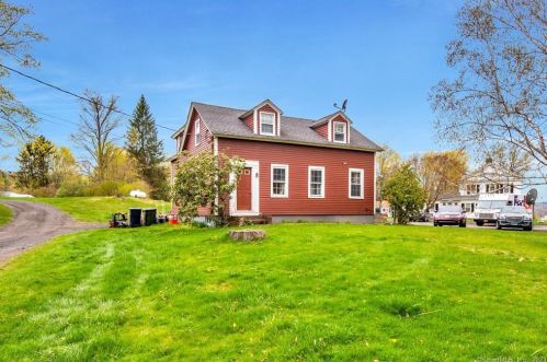 2 Maple Ave, Plymouth, CT 06782-2312