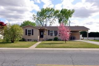 77 Mcmurray St, Richland WA  99354-2325 exterior