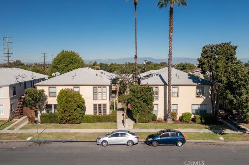 4676 Banner Dr, Long Beach, CA 90807-1708