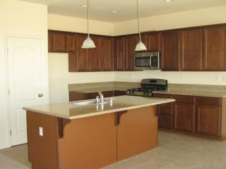 116 Kings Canyon Way, Oakley, CA 94561-5236