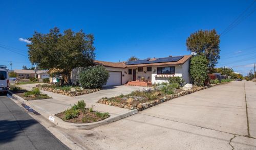 8752 Chantilly Ave, San Diego, CA 92123-3437