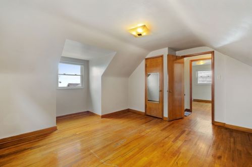 425 Fisher St, Pittsburgh PA 15210-3005 exterior