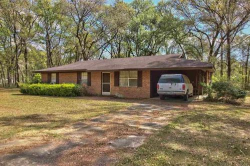 694 Saint Hebron Rd, Quincy, FL 32352-0346