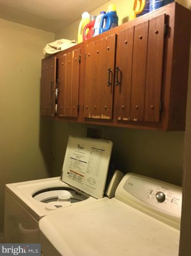 24 Filbert St, Lancaster PA  17603-3618 exterior