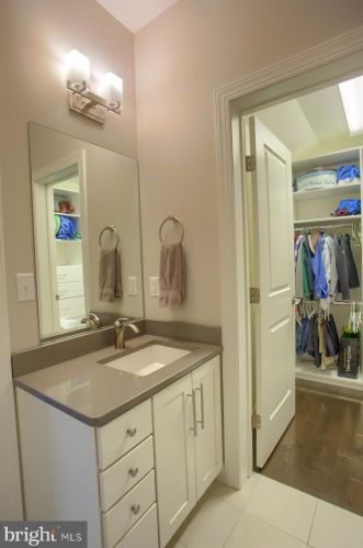 504 Sophia Cir, Hummelstown PA  17036-7089 exterior