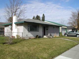 4905 Monroe St, Spokane WA  99205-5355 exterior
