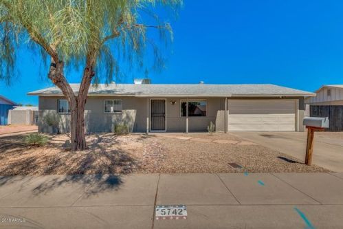 5742 Lupine Ave, Glendale, AZ 85304-3329