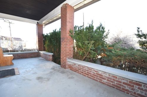 3007 Chartiers Ave, Pittsburgh, PA 15204-2261