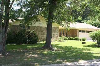 10 Choctaw Dr, Searcy, AR 72143-5906