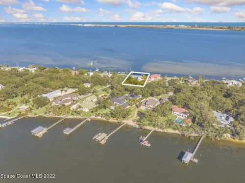 7890 Tropical Trl, Merritt Island FL  32952-6706 exterior