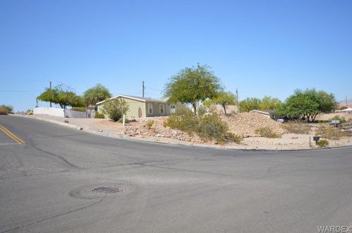 3114 Larkwood Ave, Bullhead City, AZ 86429-7132
