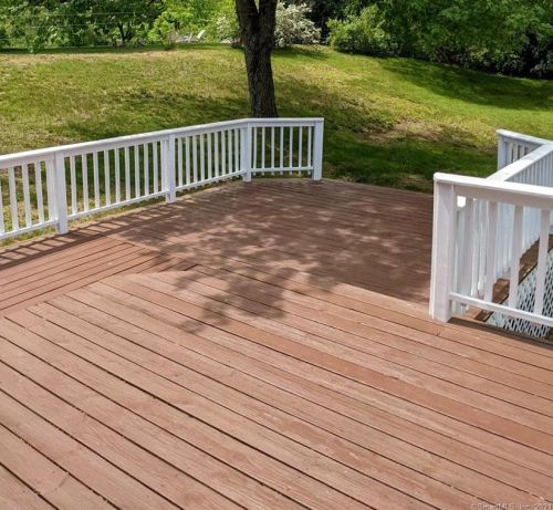 14 Ames Ave, Terryville CT  06786-6325 exterior