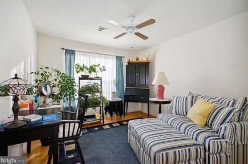 7 Branch Ct, Harrison Township NJ  08062-4729 exterior