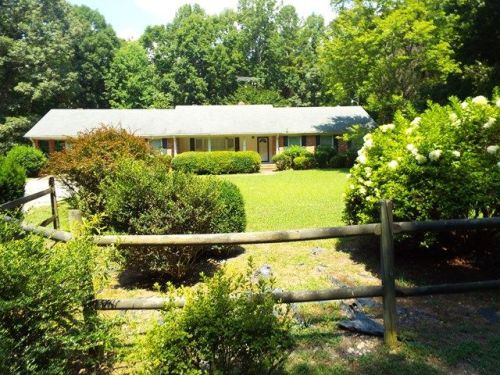 1026 Carter Ln, Halifax, VA 24558-3149