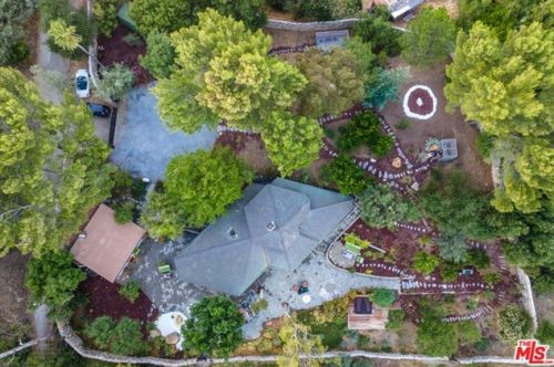 2440 Minard Rd, Topanga CA  90290-3402 exterior