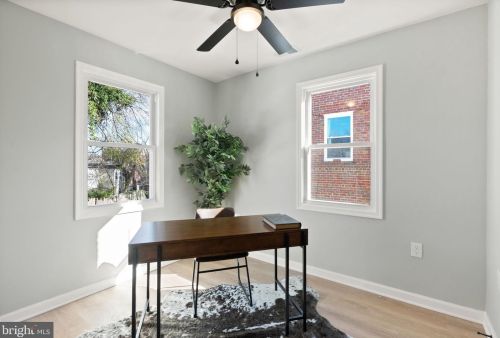 4732 B St, Washington DC 20016-7303 exterior