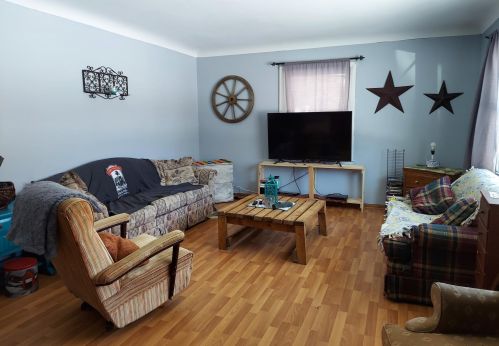 800 6th St, Willmar, MN 56201-4633