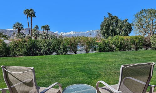 6 Cornell Dr, Rancho Mirage CA  92270-3630 exterior