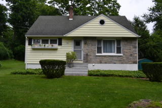 12 Belden Rd, Kent Lakes, NY 10512-1002