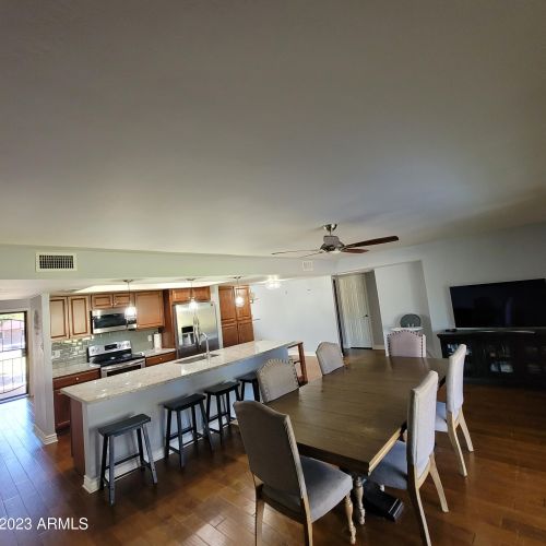 4306 Waltann Ln, Glendale, AZ 85306-2710