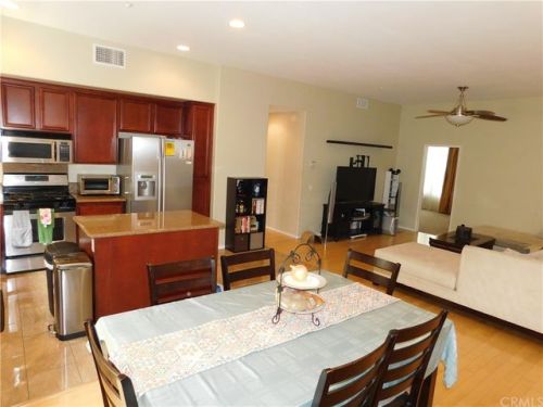 1148 Jewett Dr, Fullerton, CA 92833-5614