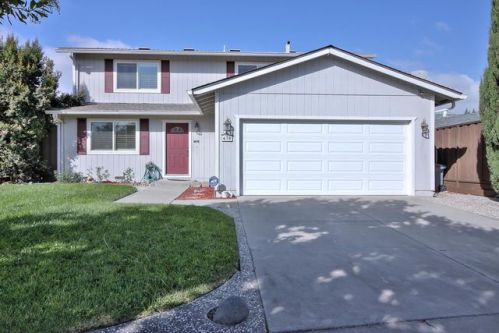 670 El Toro Dr, Hollister, CA 95023-4230