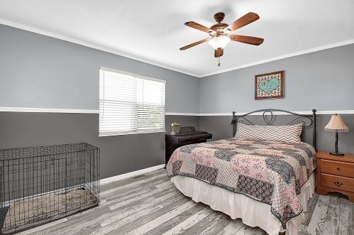 1884 Shoshone Dr, London OH  43140-9020 exterior