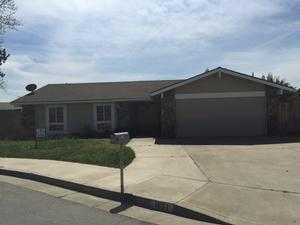 1631 Terry Ct, Porterville, CA 93257-1344