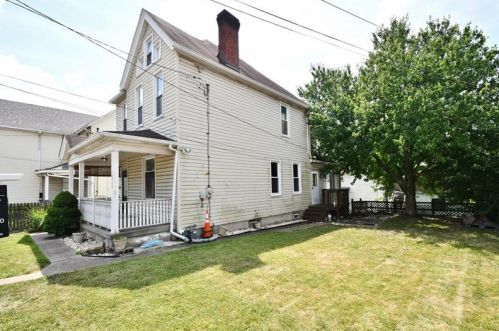 834 Ohio Ave, Glassport, PA 15045-1633