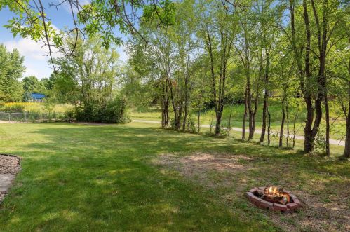 2008 Johnson Ct, Waterford MN  55057-3527 exterior