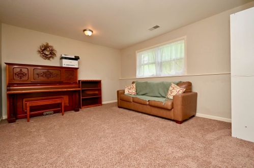 3508 Misty Creek Dr, Covington KY  41018-2627 exterior