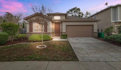 3117 Rogue River Dr, Chico, CA 95973-8296